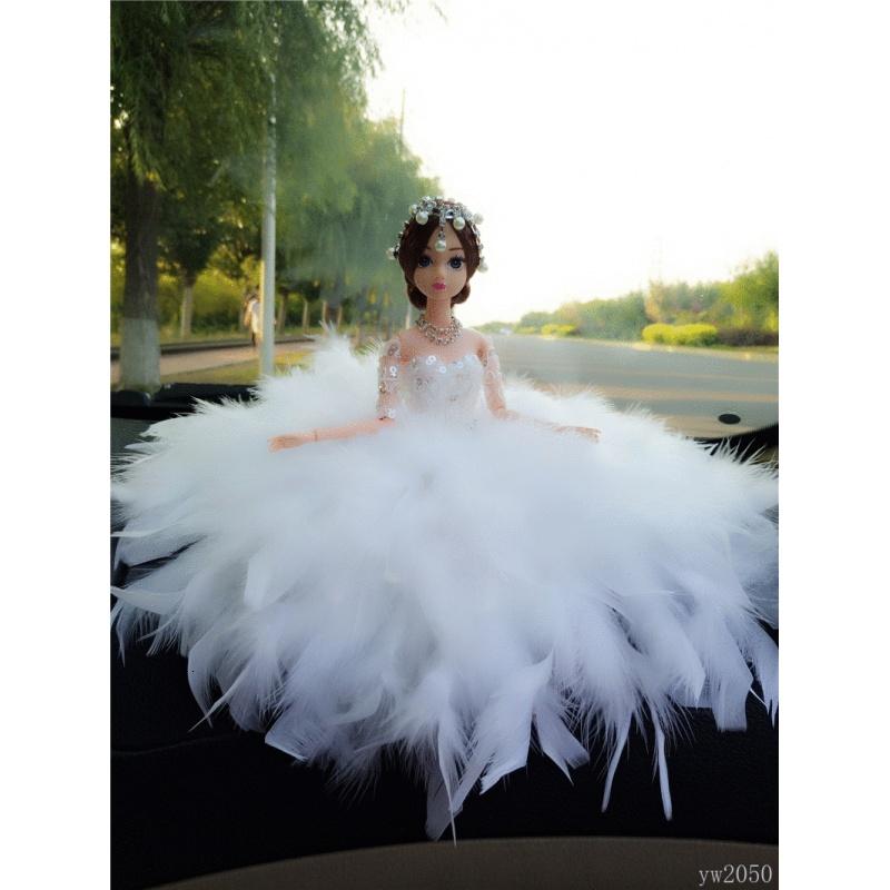 汽车车内饰品摆件女士时尚可爱创意韩漂亮装饰芭比娃娃车载