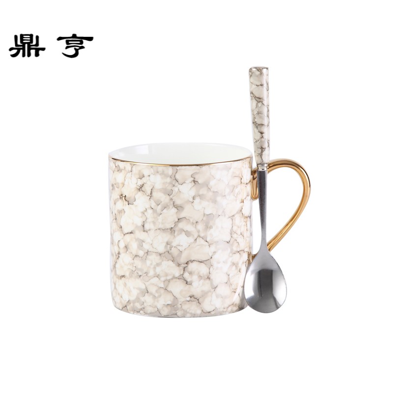 鼎亨ins陶瓷马克杯带勺情侣杯子一对创意潮流韩版咖啡杯简约家用