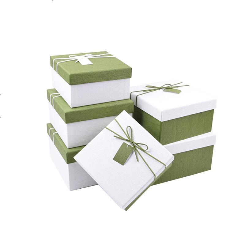 ins礼品盒批发正方形精美韩版礼盒生日礼物盒简约包装盒礼物盒子