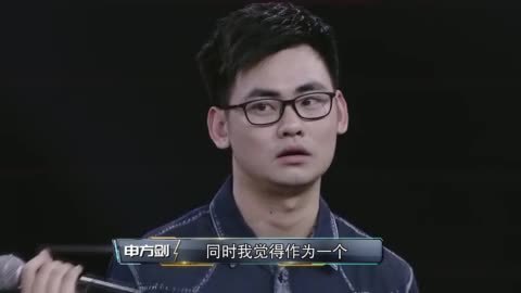 苏东黄健翔意见现分歧 苑皓耍个性遭董路怒批