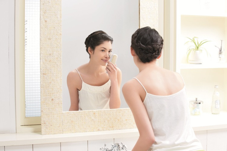 【香港苏宁海外旗舰店美容器】(香港直邮)雅萌 (YA-MAN) HSI-13-HK 声波温热离子机 电子美容仪【报价、价格、评测、参数】-苏宁易购