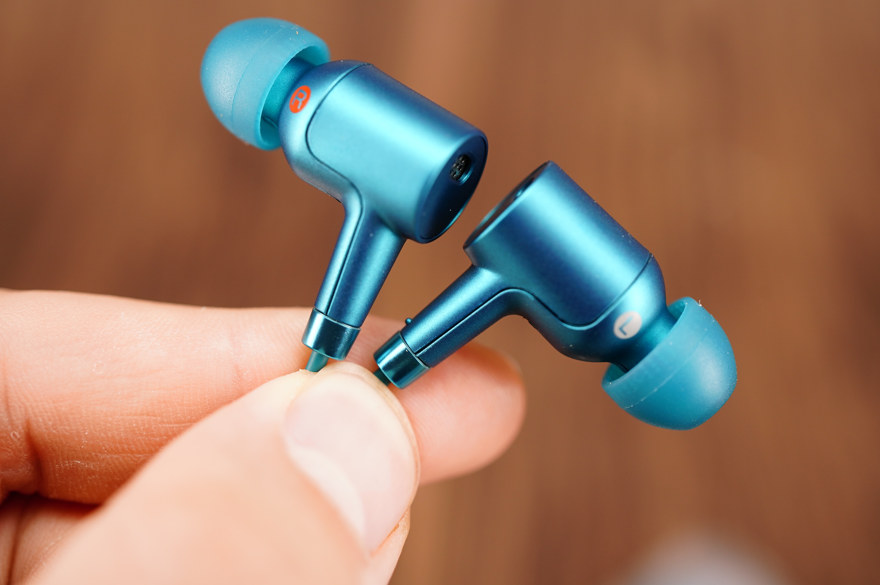 宝马750最新款评测_csol爆裂炙炎ex评测_ex750bt 评测