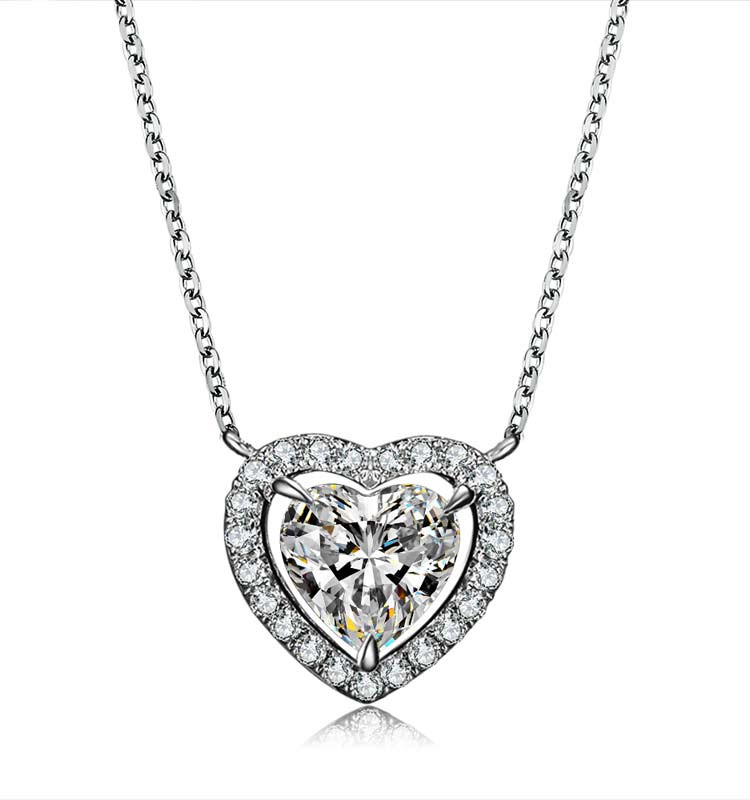 佐卡伊珠宝共0.7克拉浪漫的心形钻石吊坠项链