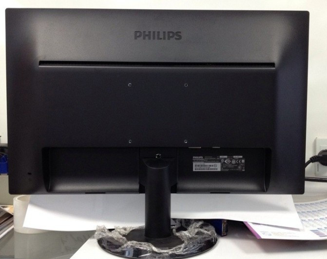 飞利浦23.6寸超窄边框显示器243V5LSB\/93价