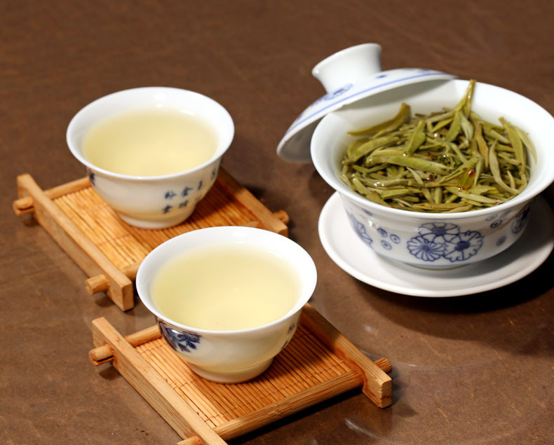 【新益号】2014年新茶 云南滇绿茶 顶级雪芽茶 特级滇绿茶 茶叶