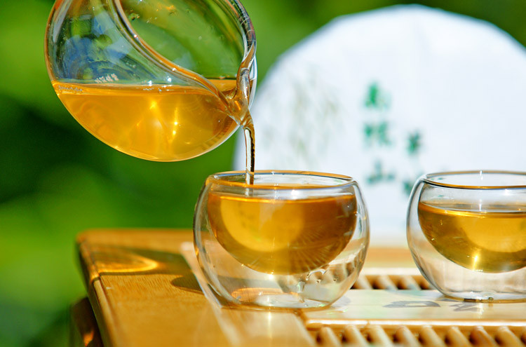 新益号 普洱生茶叶 南糯山半坡老寨 生普洱茶饼 200克 纯料早春茶【报价、价格、评测、参数】_茗茶_苏宁易购