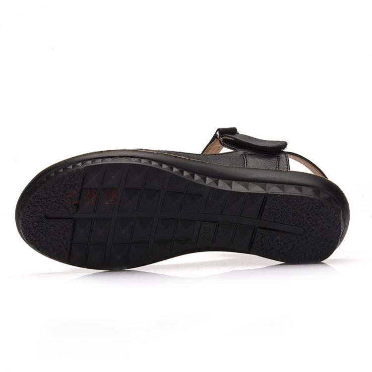 DILUAO新款凉鞋女2017年春季休闲软底中老年