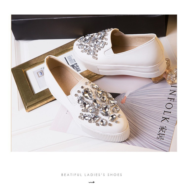 欧洲站2017英伦水钻尖头厚底乐福鞋女平底套