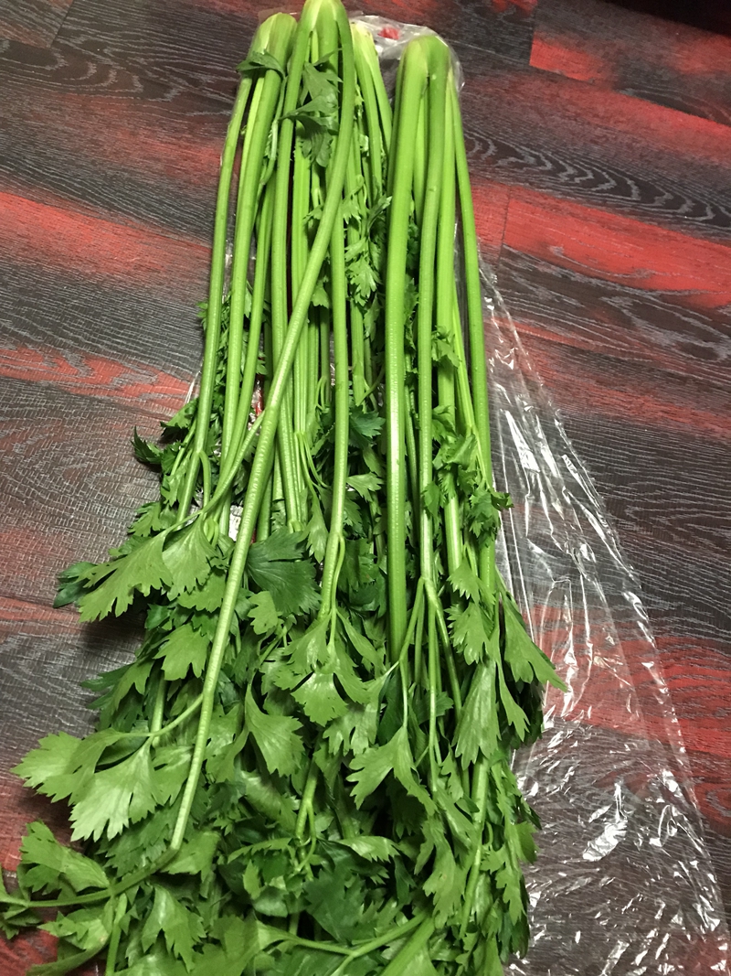 博多客 章丘鲍芹 3斤 芹菜 山东特产 新鲜蔬菜