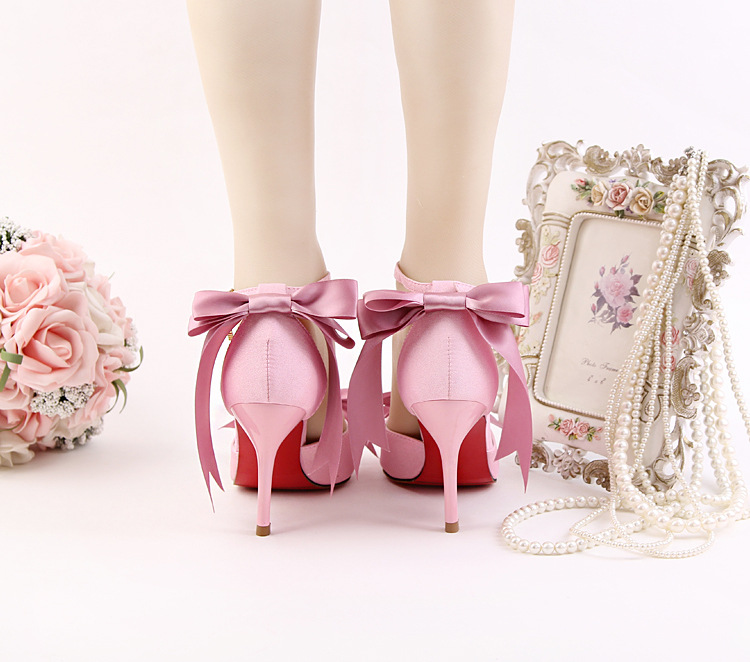 唯美粉色绸缎面蝴蝶结新娘鞋超高跟细跟腕带敬