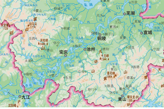 系列地图"分为34张,一省一张,表示了各省区行政区划,交通,旅游及水系