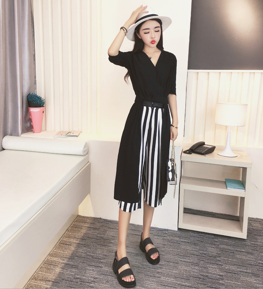 魅言魅语#韩版新时尚款V领半袖修身长款上衣