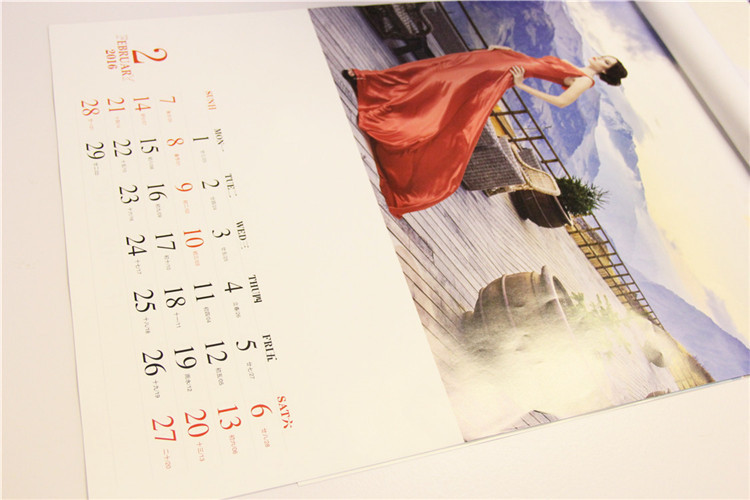 《2016绽美对开十三张铜版纸月历挂历 唯美鸿