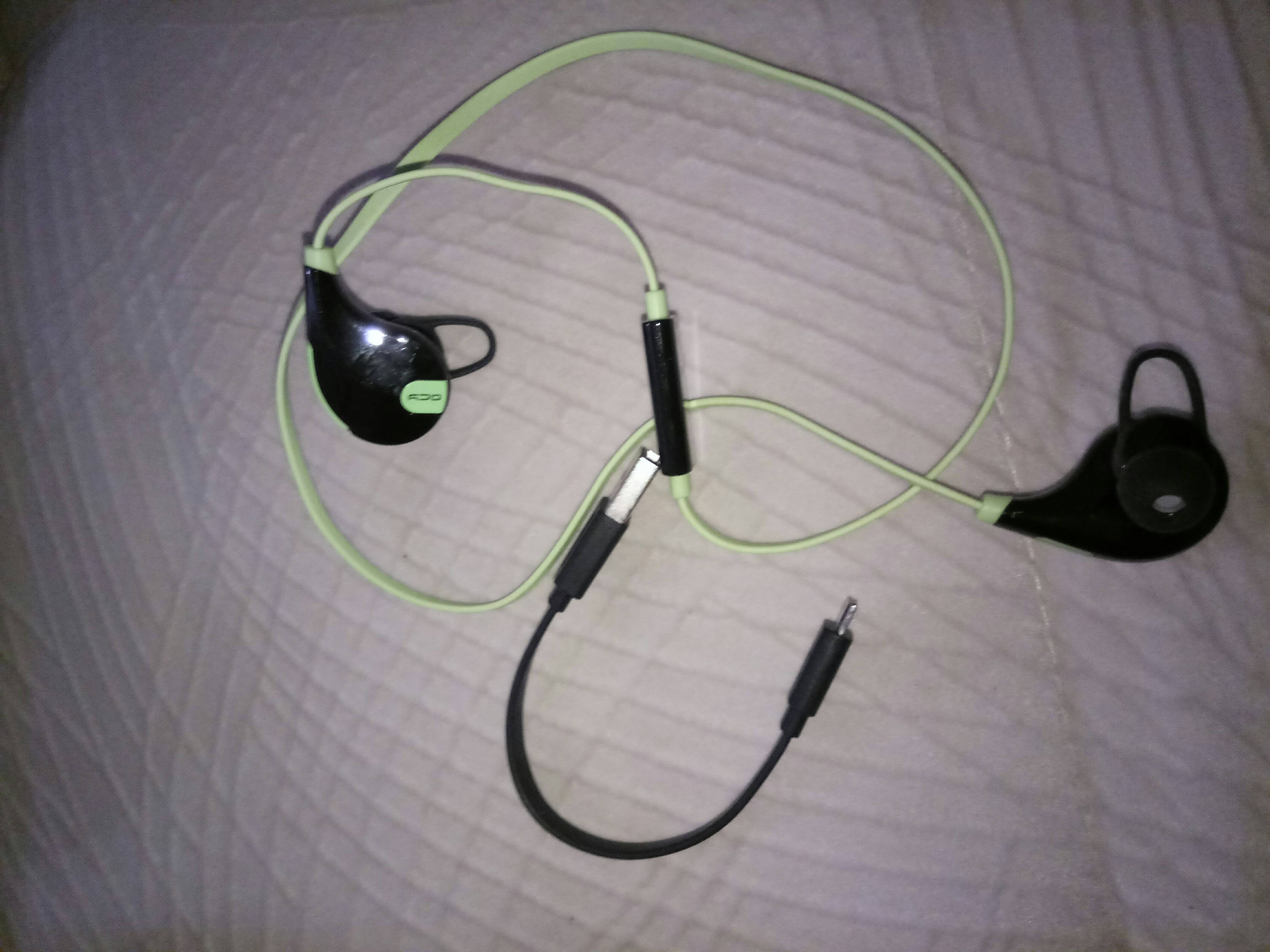 运动蓝牙耳机怎么用_蓝牙运动耳机_蓝牙运动耳机什么牌子的好