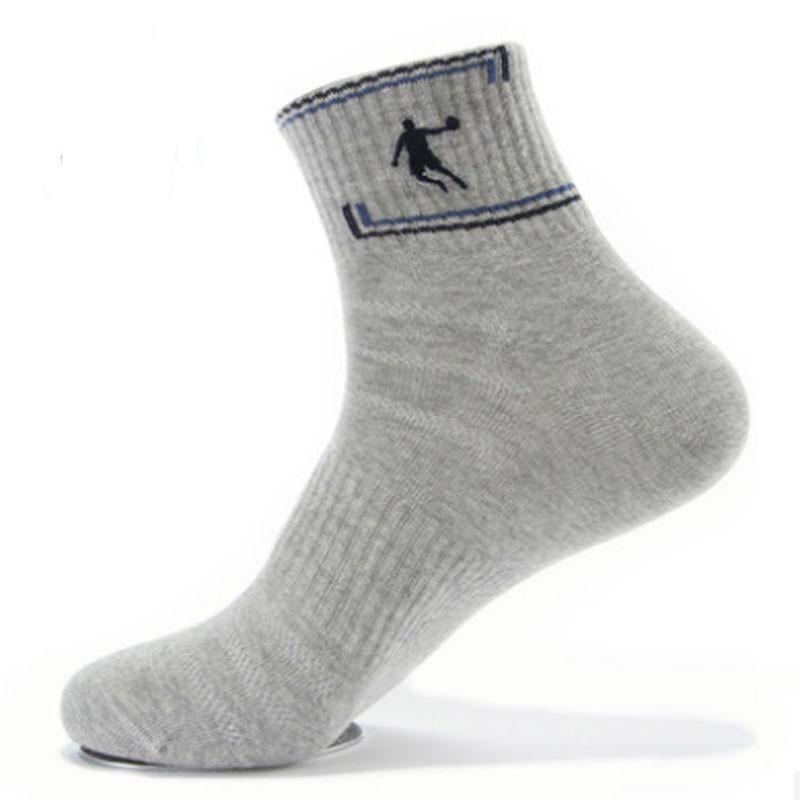 乔丹男子运动袜2014秋季新款篮球袜子舒适休闲袜owa3541804 浅花灰