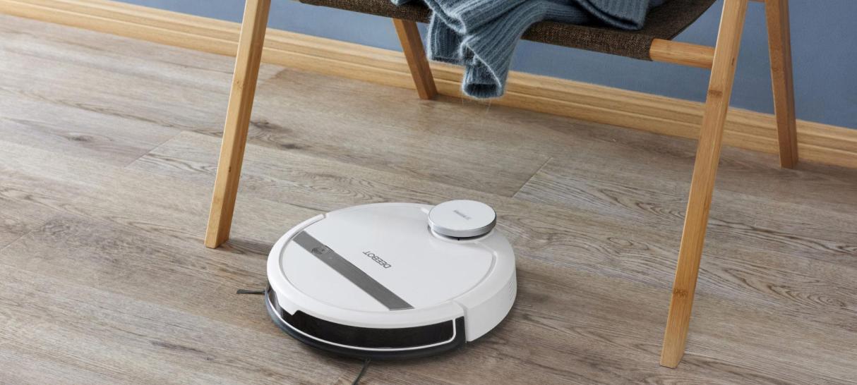 懒人做家务扫地机器人守护卫生