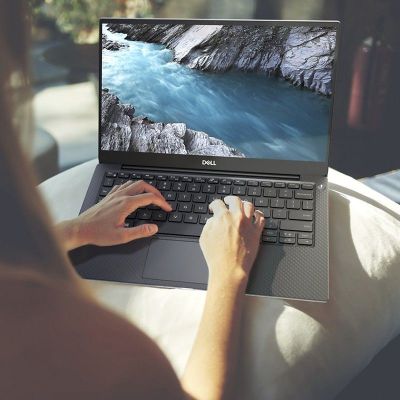 戴尔DELL XPS13-930513.3英寸电脑(11代i7-1165G7 16G 512G 锐炬显卡)