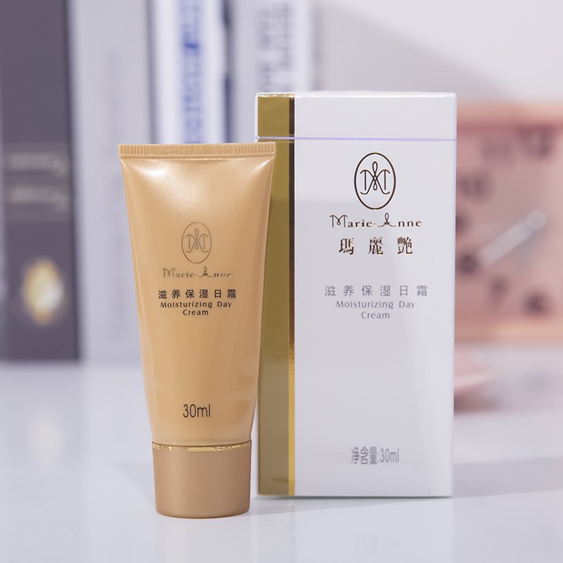 完 美玛丽艳深层保湿日霜30ml/支