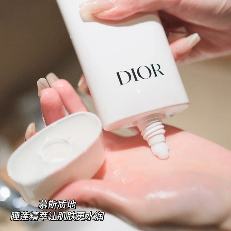 迪奥(Dior)睡莲洁面150ml 洗面奶 洁面乳深彻净洁舒缓保湿 绵密亲肤