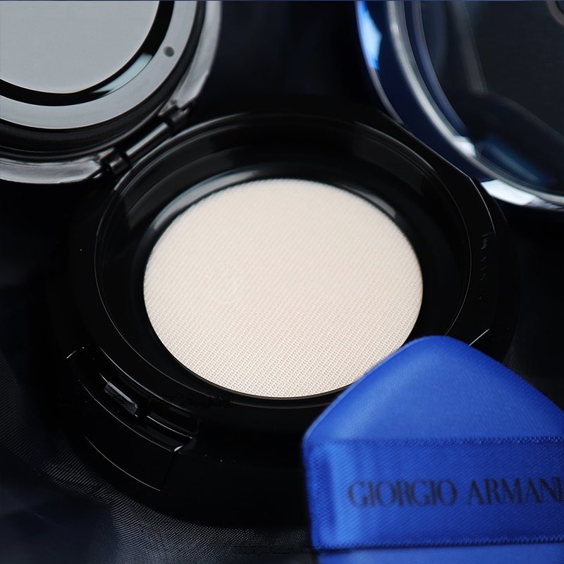 阿玛尼(ARMANI)新品电光蓝大师气垫BB霜粉底液#02象牙白 高遮瑕防晒SPF40 奶油妝效 水润保湿