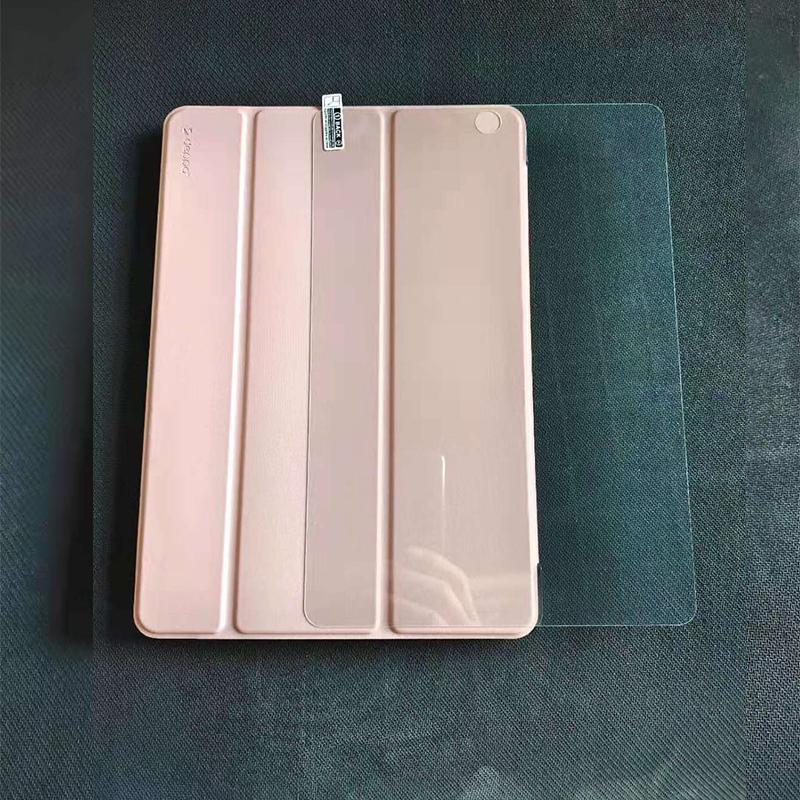 ipad8 赠品保护壳+钢化膜