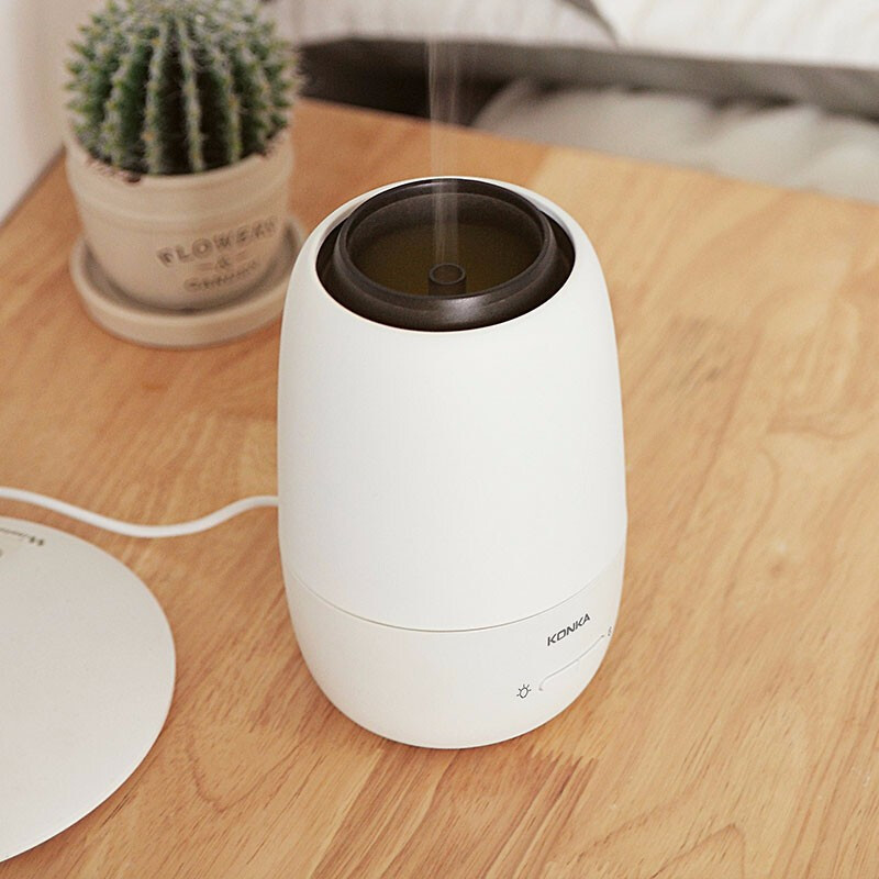 康佳加湿器卧室家用办公室桌面低噪空气加湿高雾大雾香薰机补水 白办