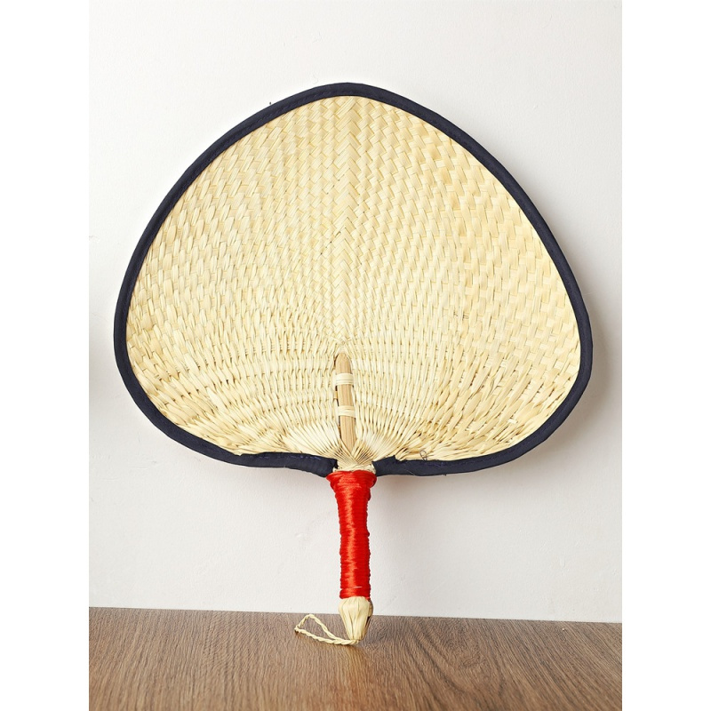 扇骨材质是竹质的闪电客扇子怎么样?