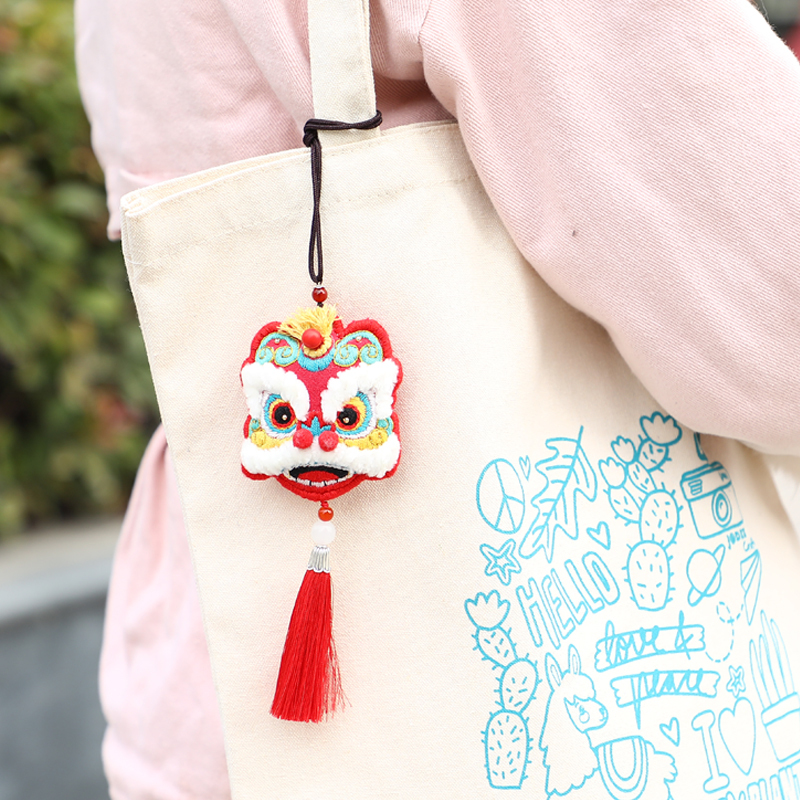 刺绣平安福diy手工醒狮材料包自绣护身符平安符挂件送男友香囊 醒狮