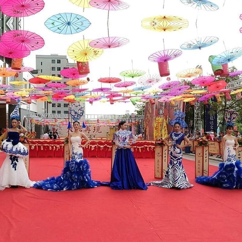 绸布古式油纸伞油伞防雨江南油脂汉服大童古典竹伞流苏大红表演工_954