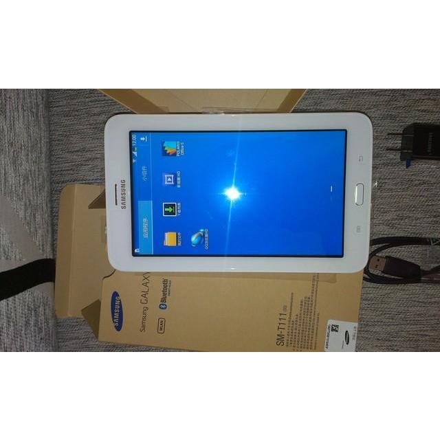 三星(samsung) t111 7英寸 平板电脑 8g android 白色