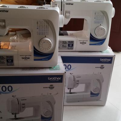 brother兄弟缝纫机gs2700 家用 电动 电子赠送32套压脚大礼包