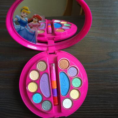 迪士尼公主化妆盒组合套装礼品儿童化妆品女孩玩具眼影彩妆盒 让公主