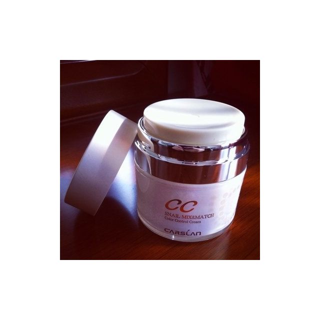 卡姿兰cc霜蜗牛色彩调控霜 bb霜遮瑕强美白保湿隔离裸妆专柜正品臻白