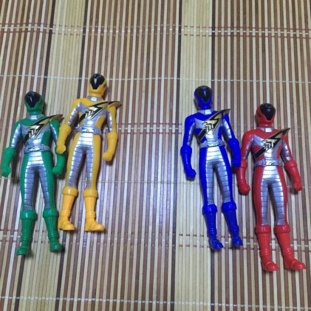 auldey 奥迪双钻 巨神战击队2动漫英雄 玩偶系列 地战卫 534014动漫周