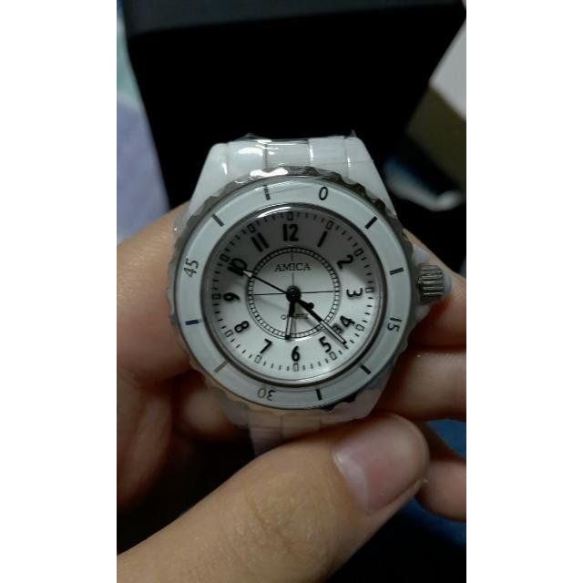 亚美加(amica)瑞士正品陶瓷女表石英表 明星同款时装表女士手表 白色