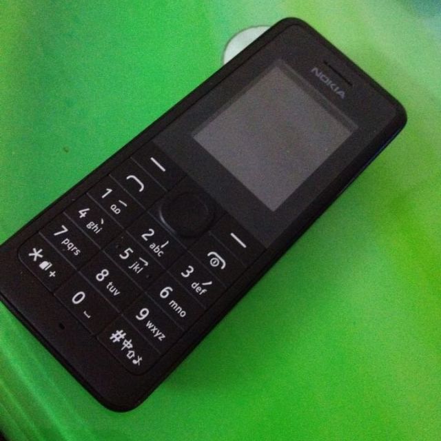 诺基亚手机107黑色