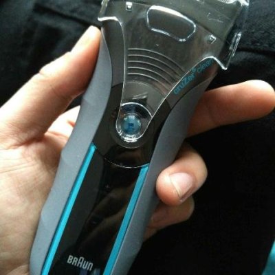 博朗(braun)电动剃须刀cruzer6 clean shave