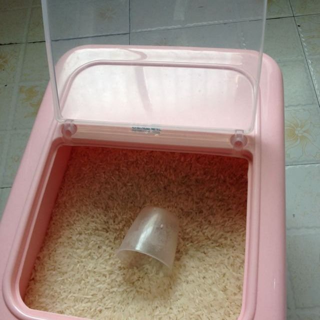 > 【苏宁超市】茶花20斤装米桶2304无味无毒塑料米桶商品评价 > 收到