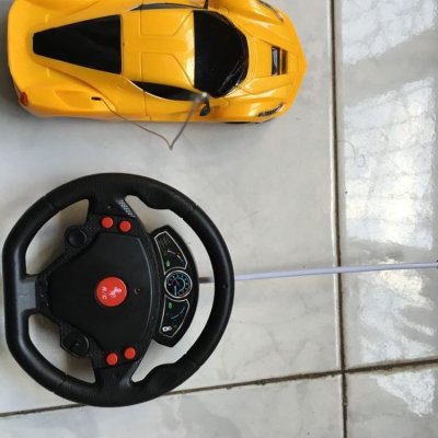 速翔玩具 电动遥控车 1:20法拉利重力感应方向盘儿童电动遥控汽车