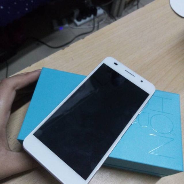 华为手机荣耀6移动4g(h60-l01)(16gb)(白)