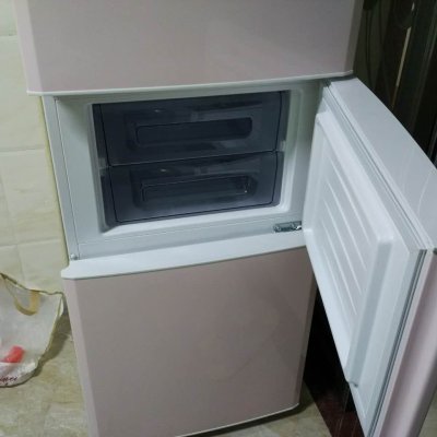 美菱(meiling) bcd-210l3cfx 210升 三门冰箱(馨粉芙蓉)