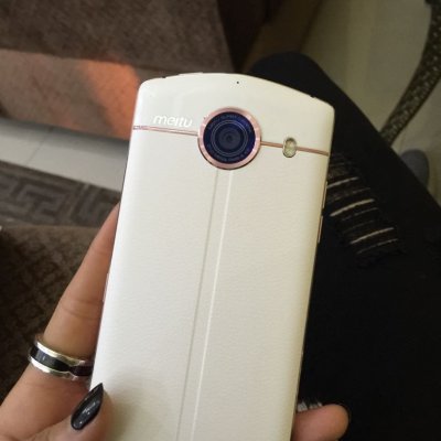 美图手机v4(极光白)64g