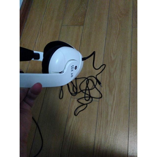 beyerdynamic/拜亚动力 dt235拜亚dt235头戴式发烧音乐耳机 白色