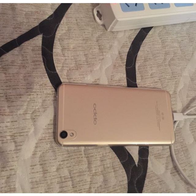 oppor9tm全网通4g手机金色