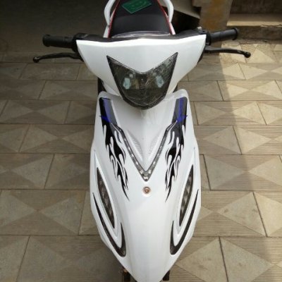 鬼火6代新款鬼火 125摩托车踏板车燃油车 助力车 厂家直销可上牌原装