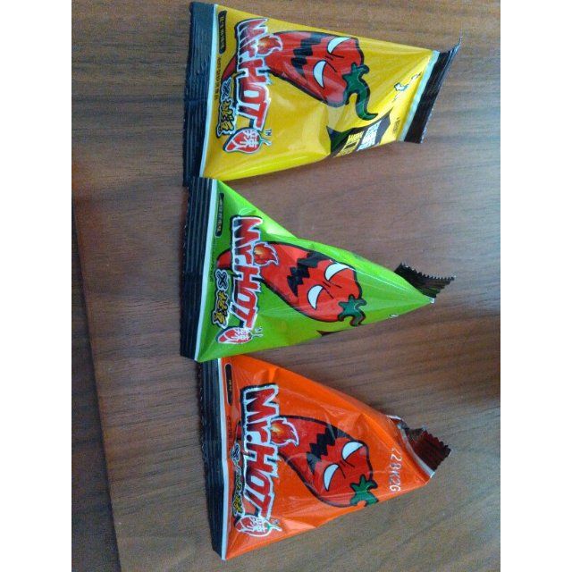 旺旺mr.hot辣人休闲零食组合包 200g 辣味