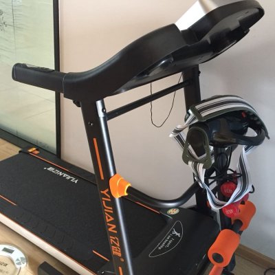 亿健6006d 豪华版 多功能 电动跑步机 折叠 家用 静音 健身器材