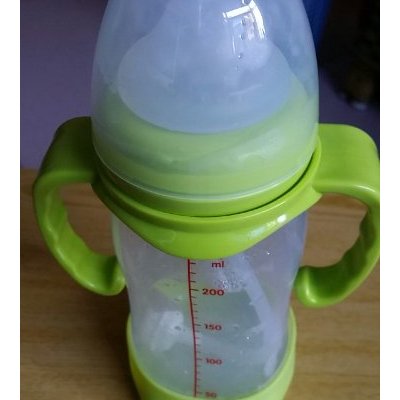 贝亲—宽口径pp奶瓶240ml(绿色)aa78