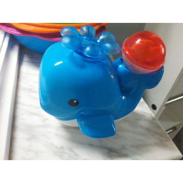 > 【苏宁自营】fisher price 费雪 喷水洗浴小鲸鱼 v4377商品评价 >