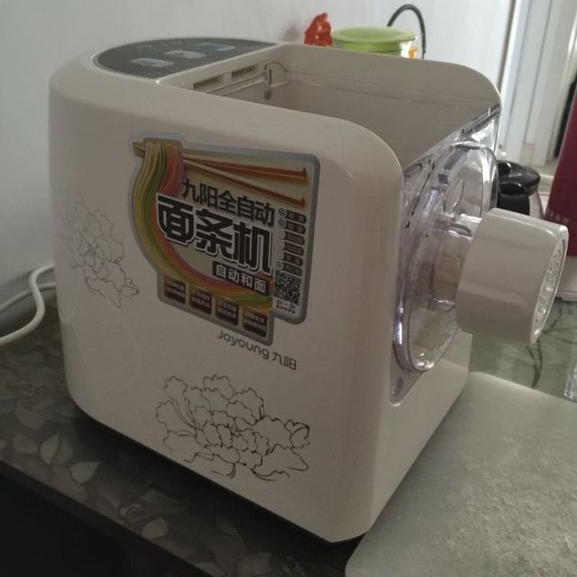 九阳(joyoung)面条机 jys-n6 3分钟快速出面 智能控制 塑料螺旋杆